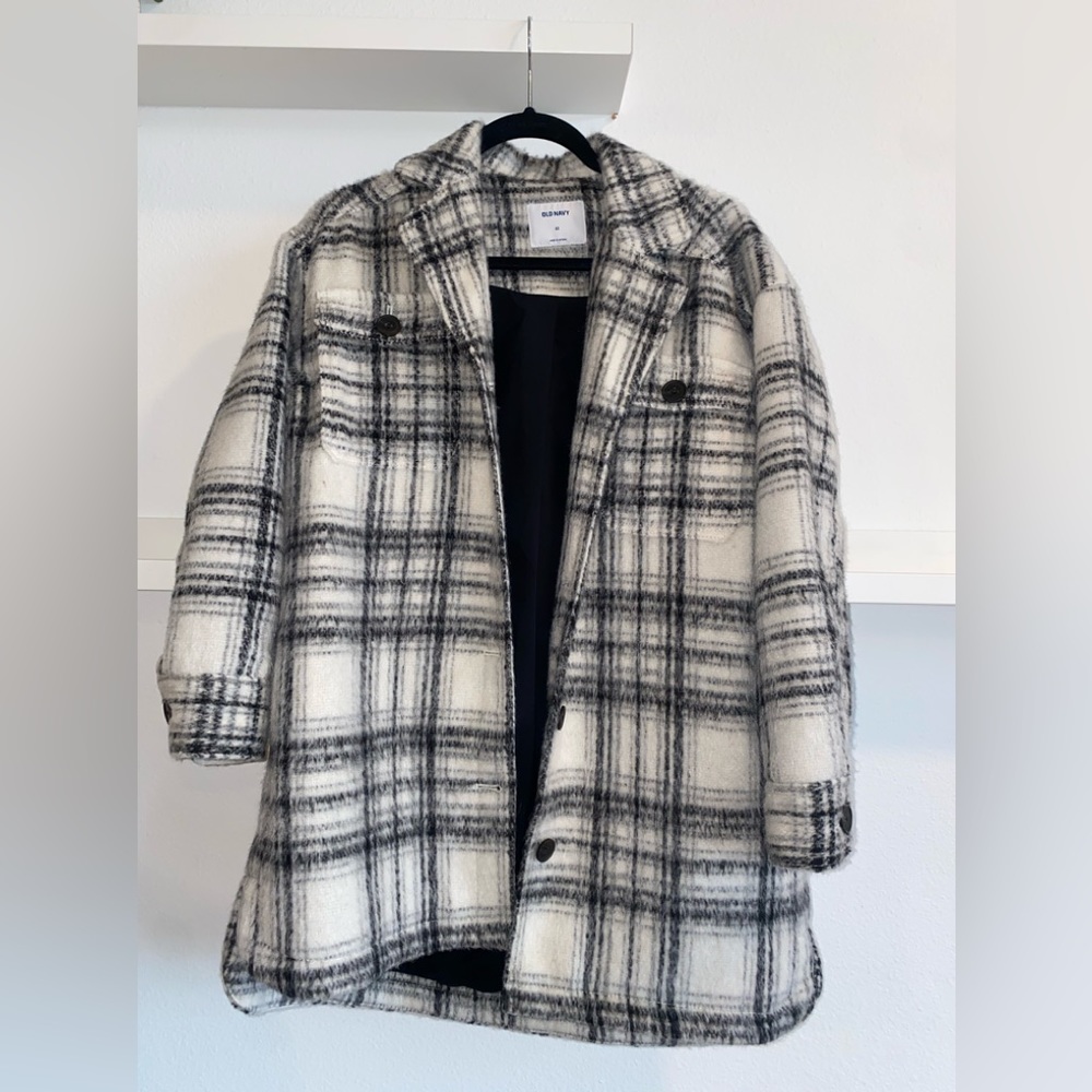 Old Navy Black and White Plaid Shacket - size XS